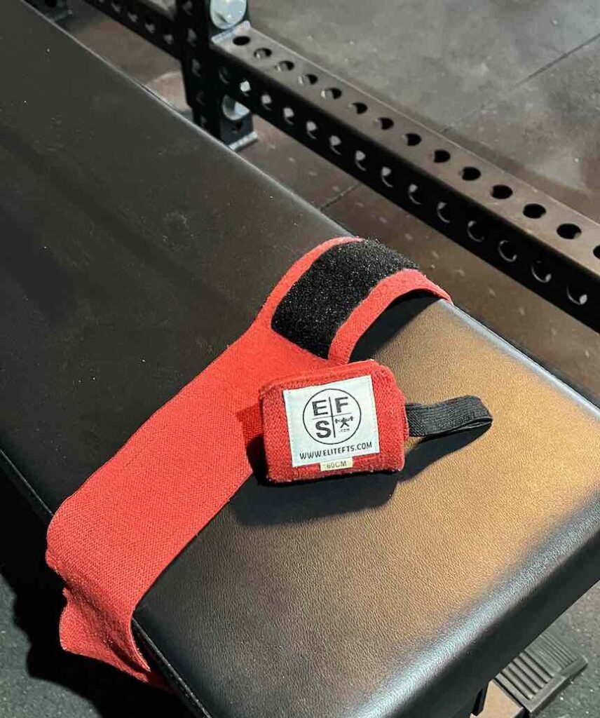 Gifts for powerlifters: wrist wraps