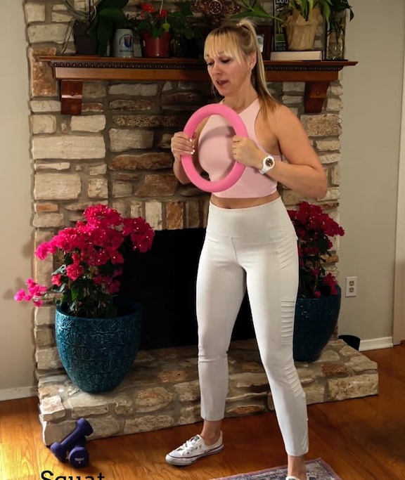 Bala ring squat